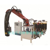 三組份(雙密度）單、雙槍頭高壓發(fā)泡機特點