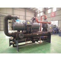 螺桿冷水機組